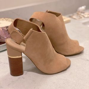 Beige Suede Aldo Heels Size 7.5